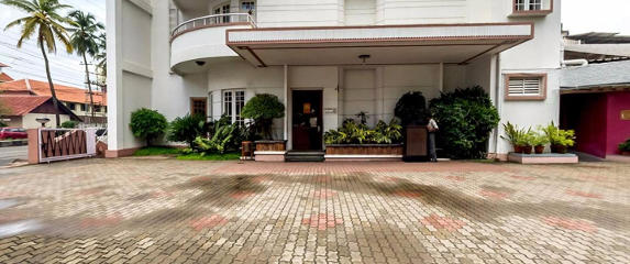 Grand Hotel