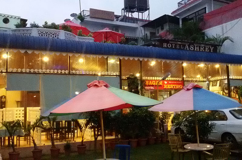  Hotel Ashrey  