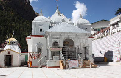 kushal taxi services - Rishikesh