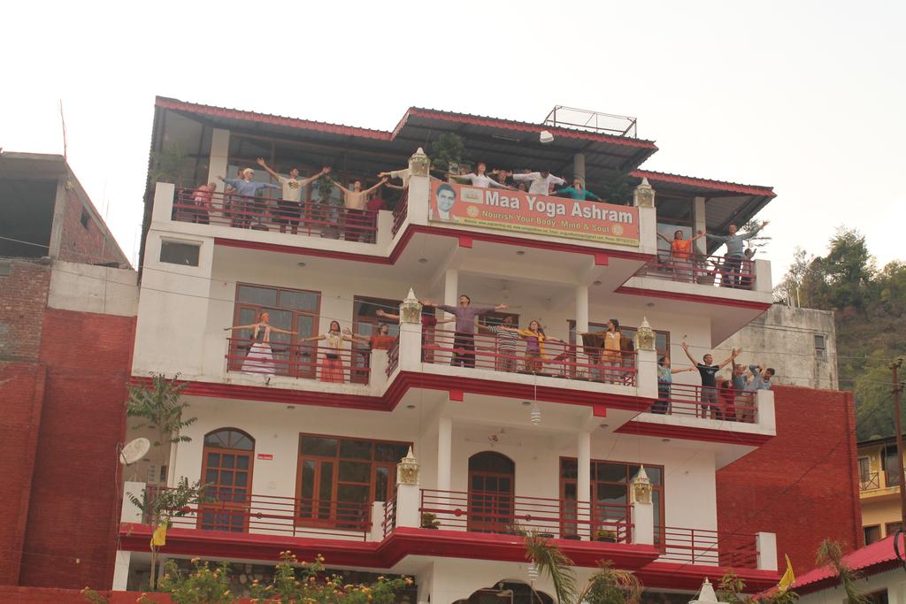 Maa Yoga Ashram