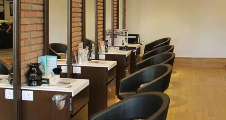 Looks salon 