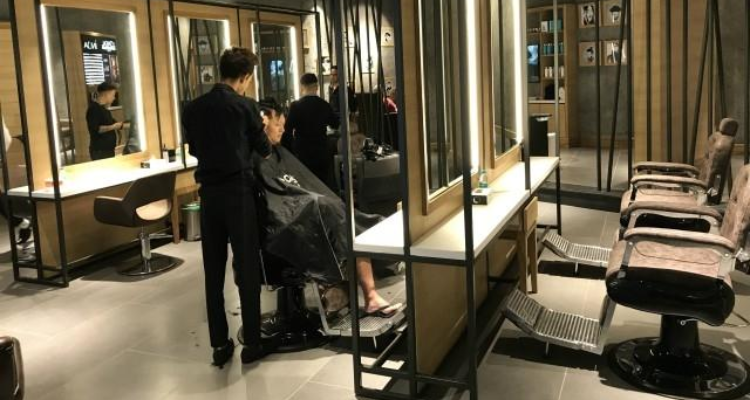 Looks salon 