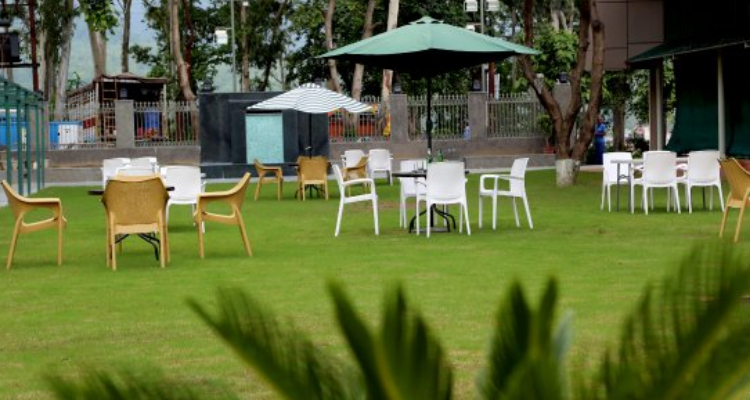 The Forest View Hotel 
