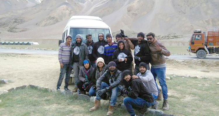  Guri Tempo Traveller Chandigarh