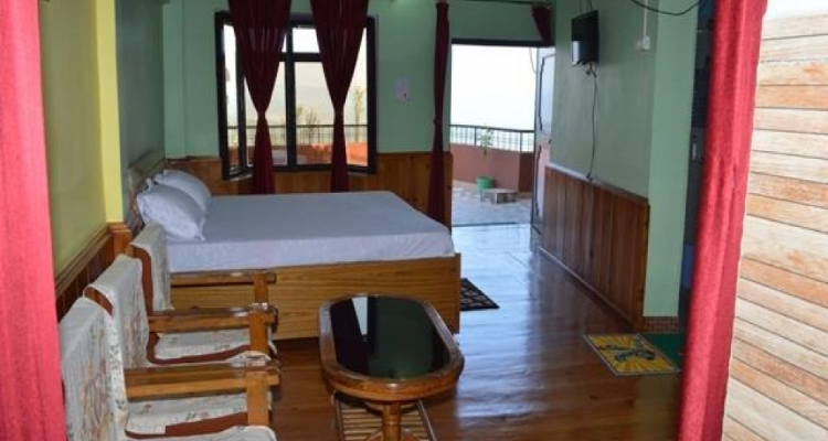Hotel Himadri