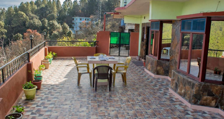 Hotel Himadri
