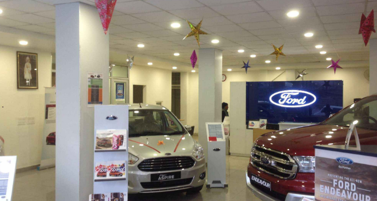 Saluja Ford