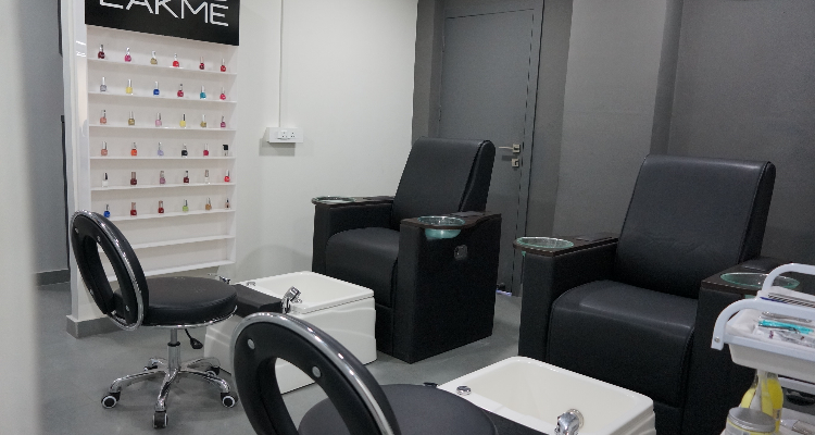 Lakme Salon Dehradun