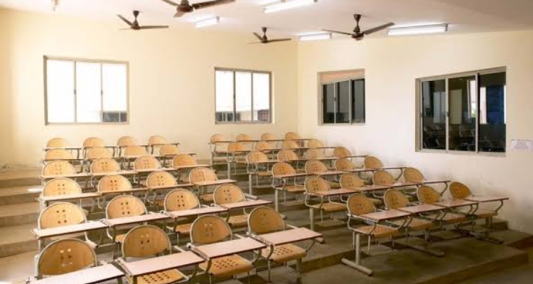 Sastra university