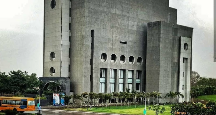 Marwadi University