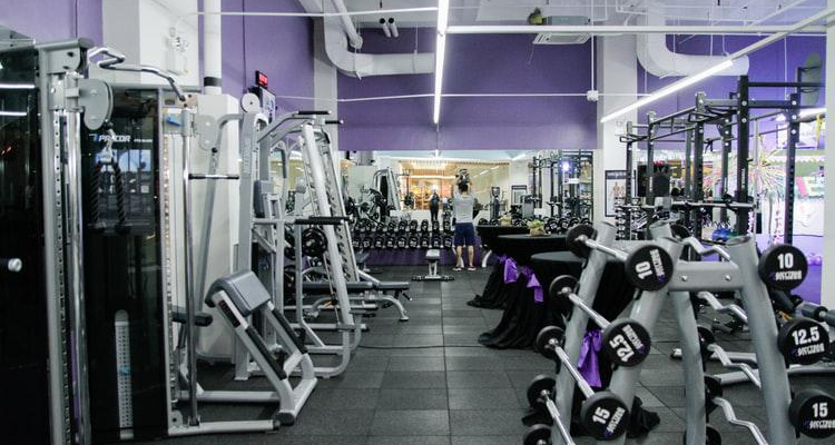 Gold's Gym