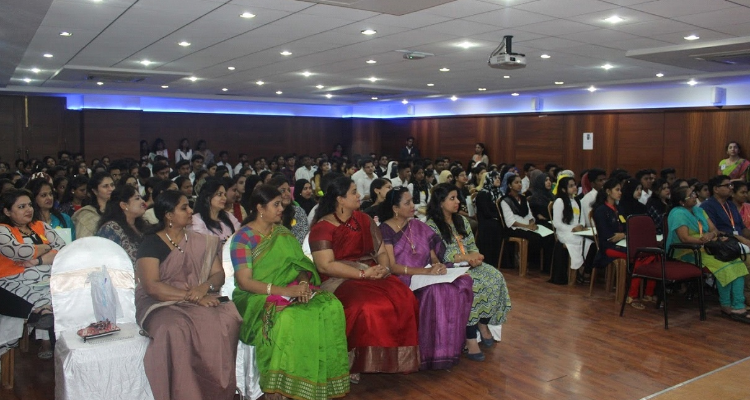 SREE NARAYANA GURU COLLEGE OF COMMERCE