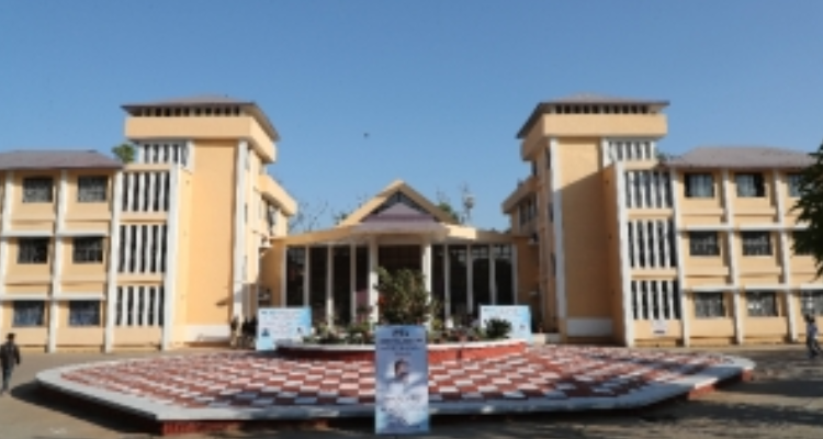 Indian Institute of Management Ranchi (IIM)