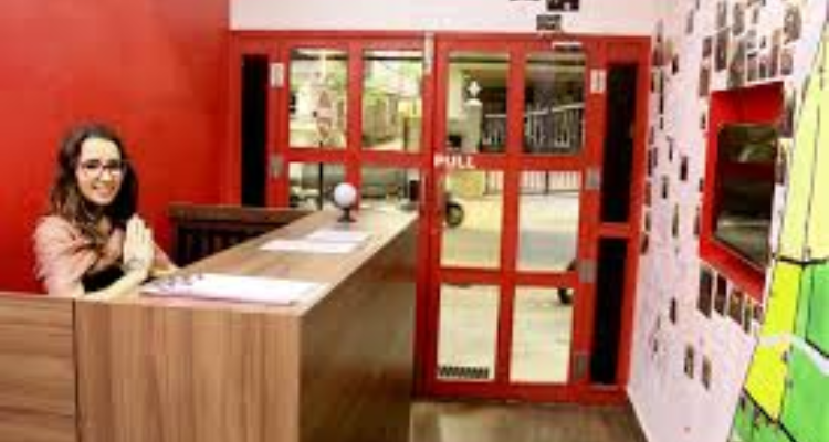 Red Lollipop Hostel