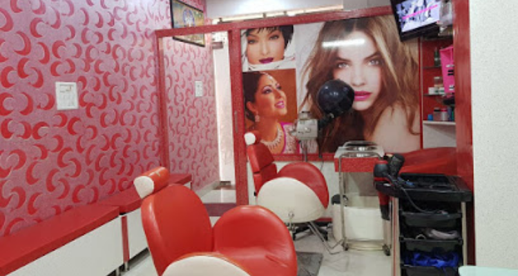 New Kayakalp Beauty Parlour - Roorkee