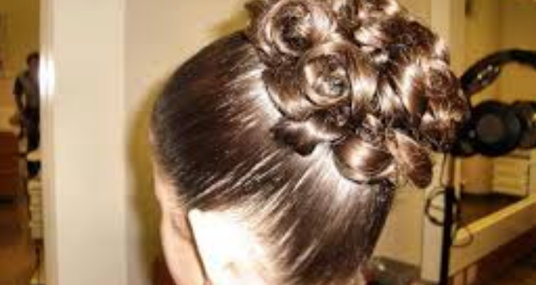 Looks 9 Unisex Salon (Makeup Artist )- Roorkee