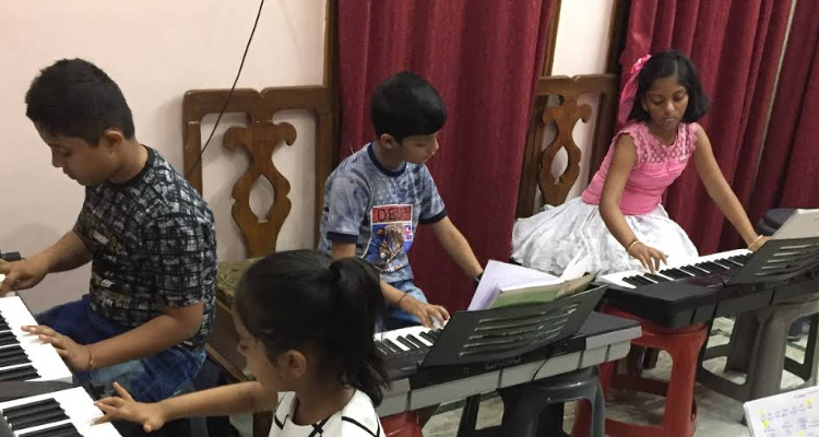 Strings Music Care, Haridwar,Roorkee,Rishikesh