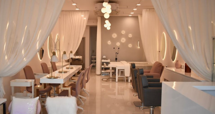 Antheia Enhance Unisex Salon Dehradun