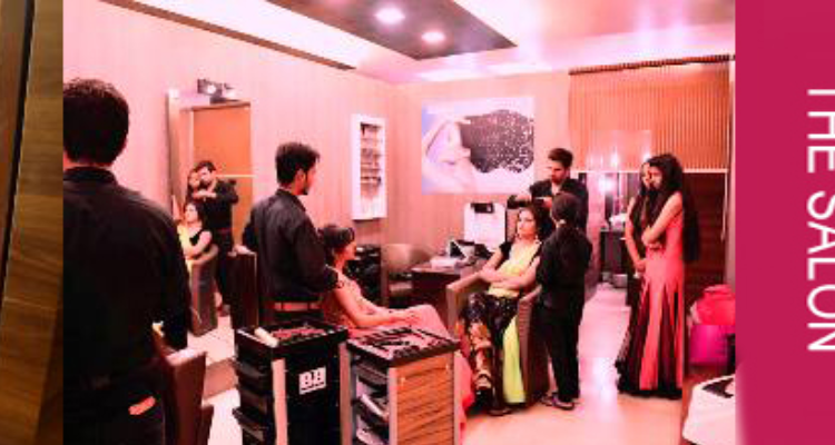 Makeover The Beauty Lounge-- Bridal makeup Artist/Parlor/Loreal Salon- Haldwani