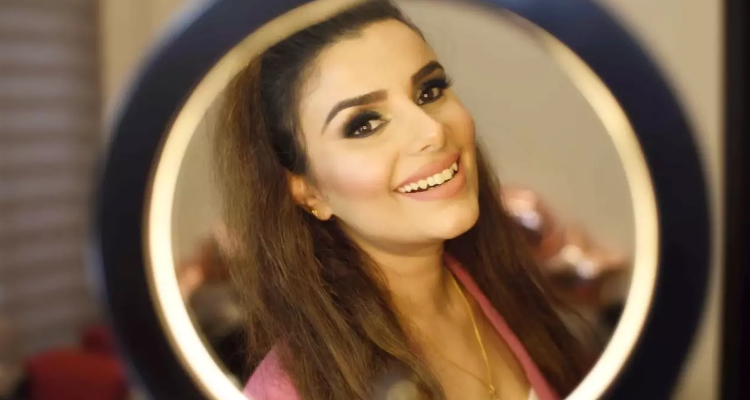 DOLL ME UP - Makeup Artist (Haldwani)