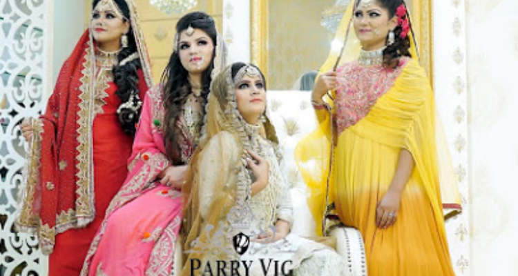 Best makeup artist | Parry Vig Makeovers | Bridal Makeup in Punjab Ludhiana India