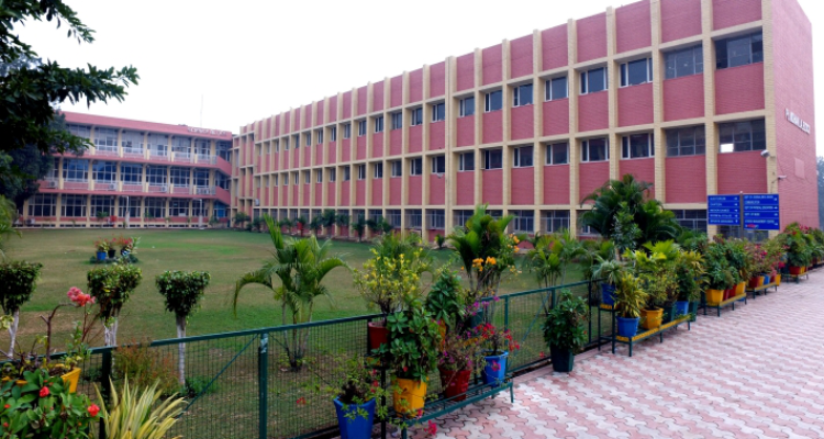 Goswami Ganesh Dutta Sanatan Dharma College- chandigarh