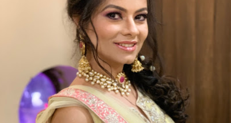 Miraa Chandan Makeup Artist & Academy