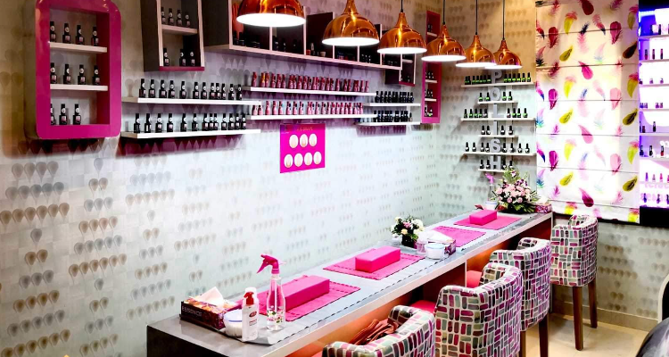 Nail villa
