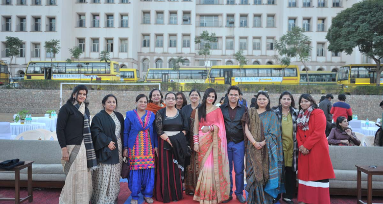 Neerja Modi School