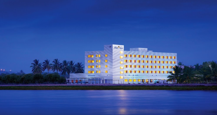 Naveen Hotel Hubli, Rooms, Restaurant, Banquet Hall