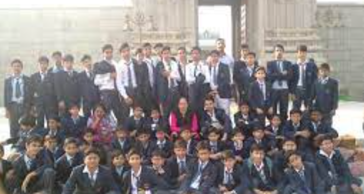 Vijay High School