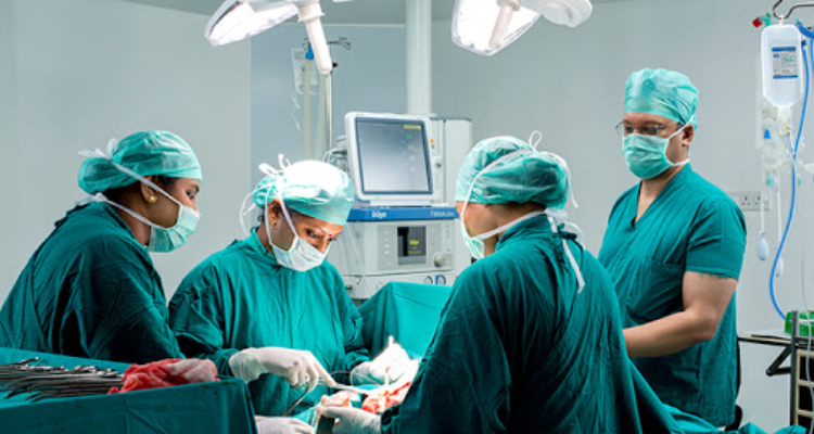 Chirayu Hospital and Research Center assistants - Rewa