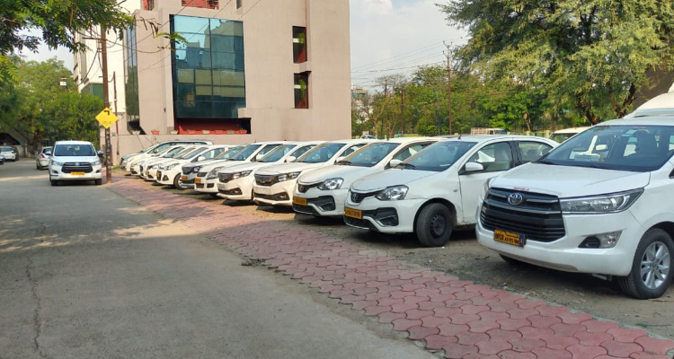 Premium Car Rental Service Indore | Taxi Service In Indore | Car Hire In Indore
