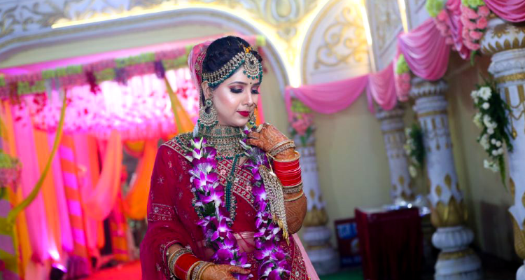 Beauty island - Bridal Makeup in Patna