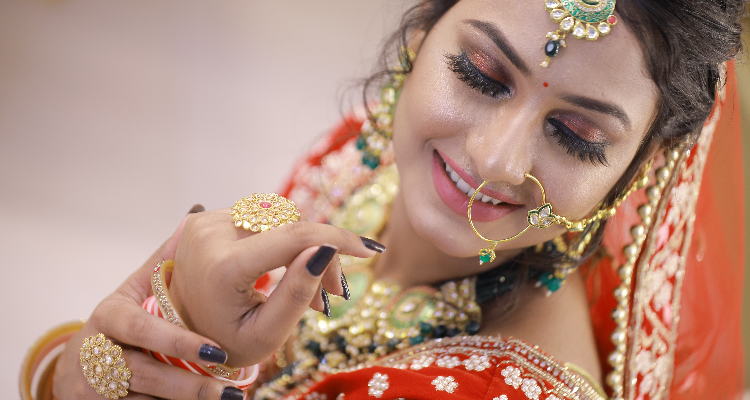 Beauty island - Bridal Makeup in Patna