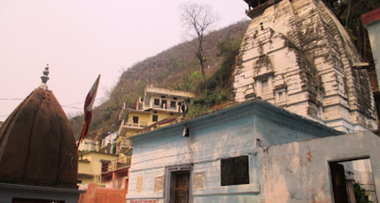 Raghunathji Temple - Devprayag