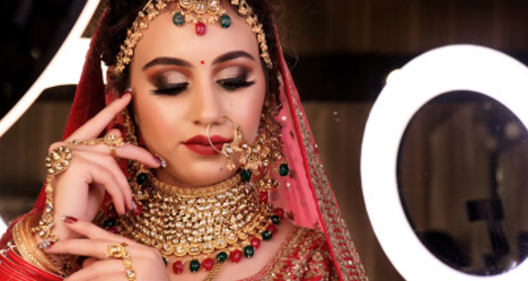 Original Monalisa Salon - BHaratpur