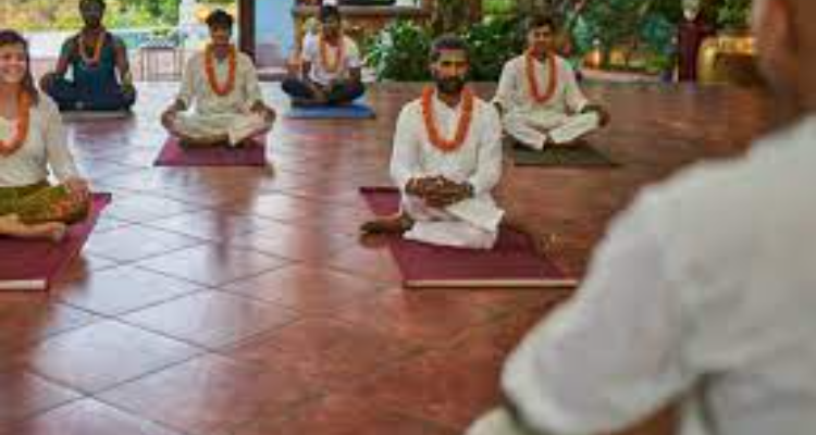 Yoga Teacher Training in Goa by The Yoga Institute, Viva Chorão