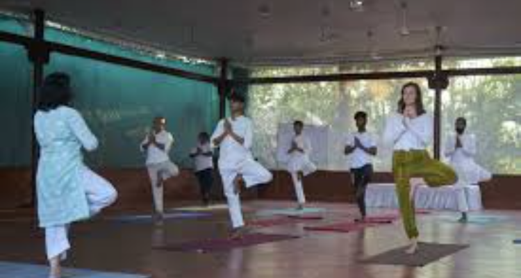 Yoga Teacher Training in Goa by The Yoga Institute, Viva Chorão