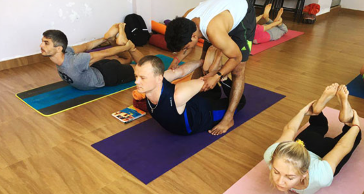 Yoga Teacher Training in Kerala - RishikulYogshala