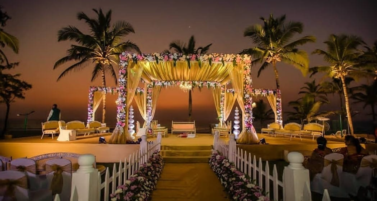 Reynold Weddings