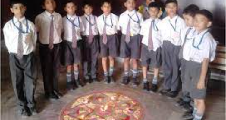 Paras Public School