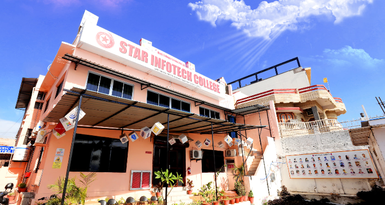 Star Infotech College