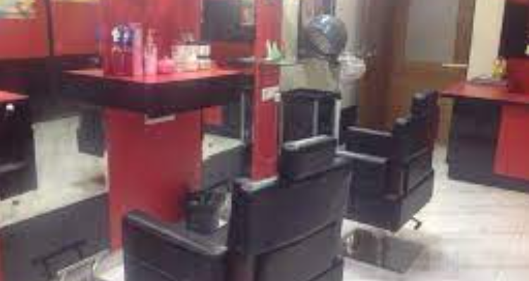 Attraction Beauty Parlour - Rishikesh