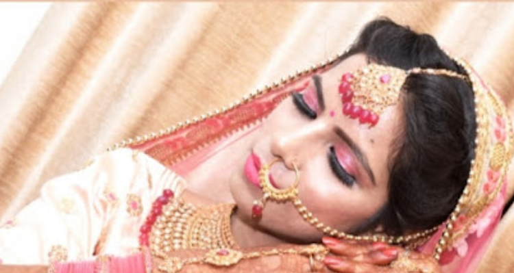 Anjalimakeover(freelance makeup artists in chhattisgarh)