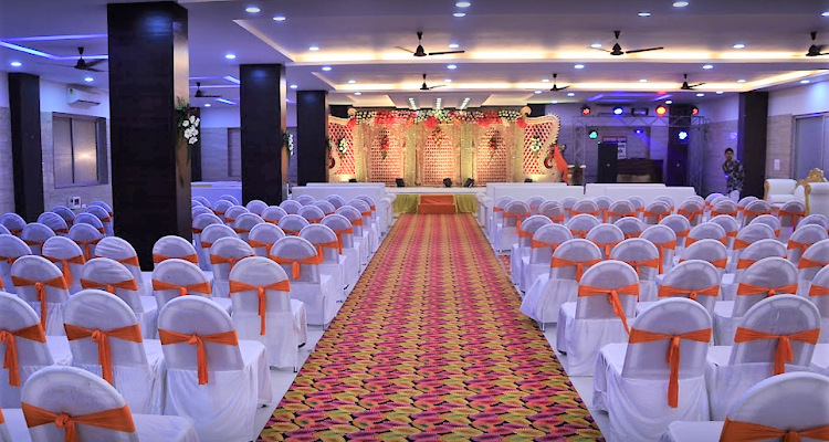 Mahalakshmi Banquets & Marriage Lawn
