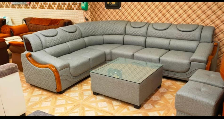HAPPY FURNITURE