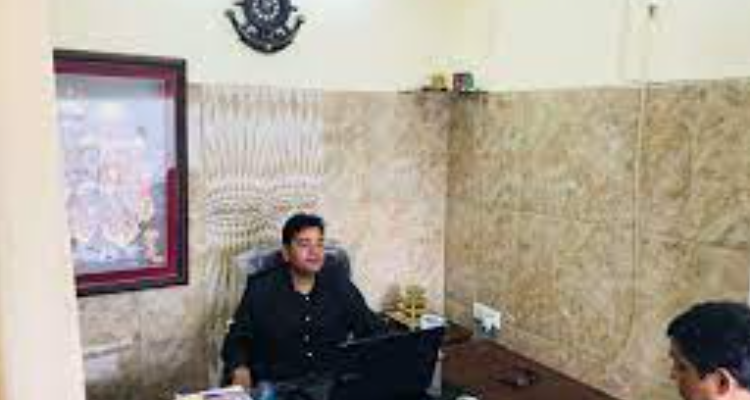 Pandit Dixit Lucknow, Uttar Pradesh