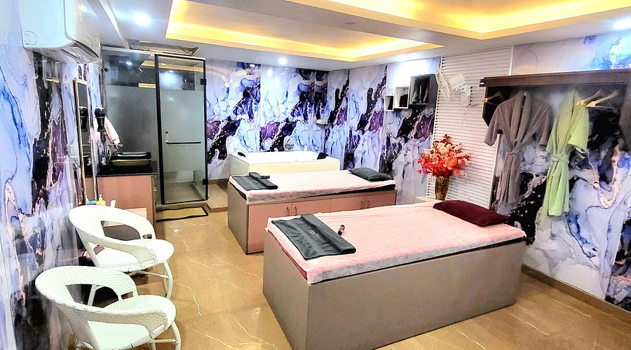 Ice land spa Jakhan