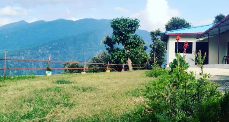 Chaukhamba View Resort